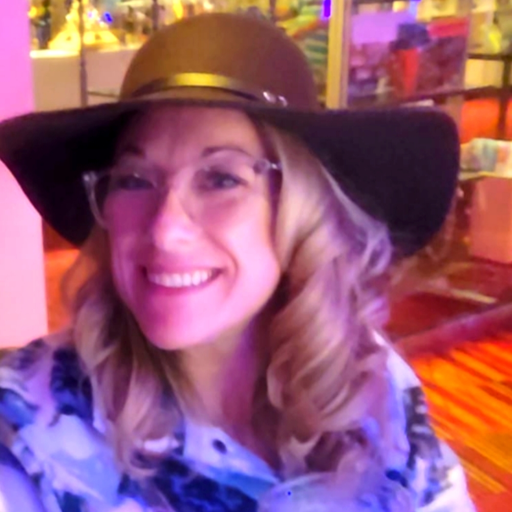 Bundle 2+ for 15%++ off!  Amy's Closet